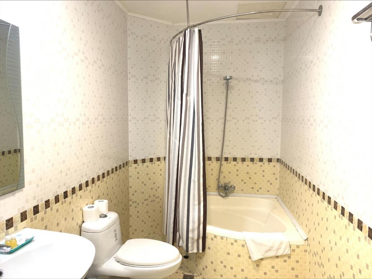 Reikartz Majestic Samarkand Hotell Eksteriør bilde