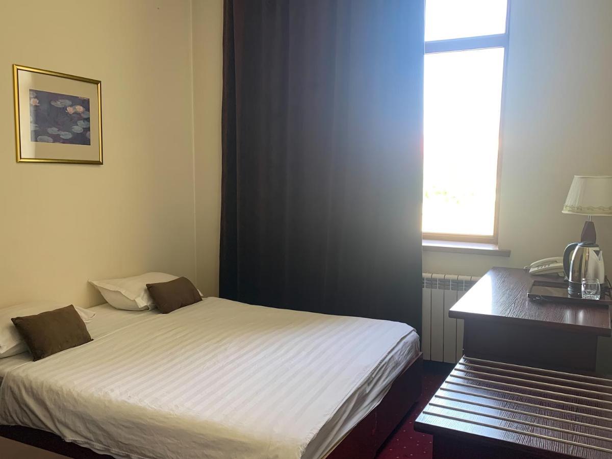 Reikartz Majestic Samarkand Hotell Eksteriør bilde